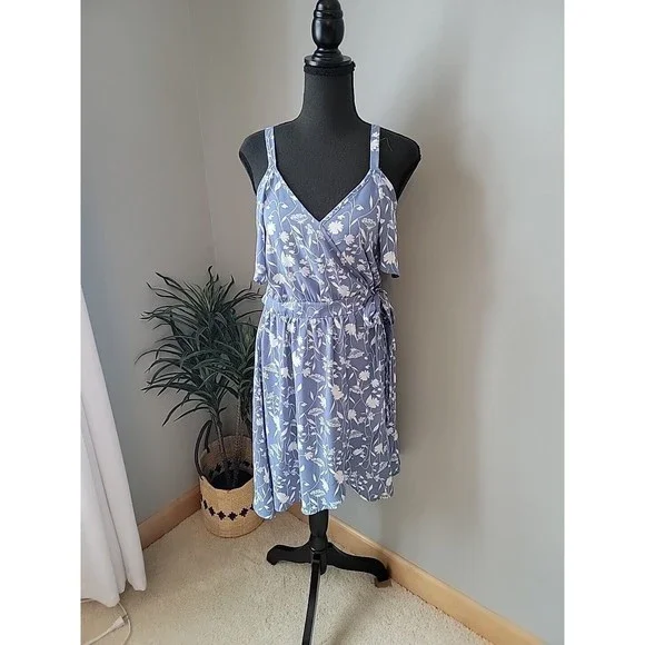cushnie et ochs blue dress Adele Off-The-Shoulder Ruched Floral-Print Taffeta Midi Dress by Kiki –  Code Blue at the Plaza main image 0